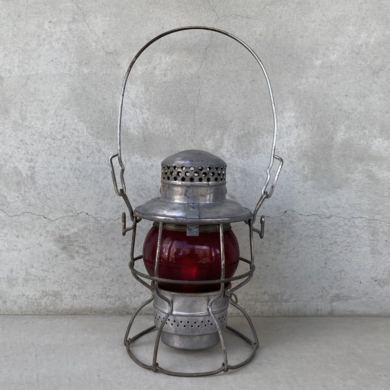 画像1: VINTAGE ANTIQUE ADLAKE KERO 400 RAILROAD LANTERN NYCS ヴィンテージ アンティーク アドレイク レイルロード ランタン オイルランプ / キャンプ アウトドア 赤色 アメリカ USA (20)