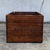 VINTAGE ANTIQUE WOOD CRATE WOODEN BOX WHITTEMORE BROS Co ヴィンテージ アンティーク ウッドボックス 木箱 / コレクタブル 収納 ケース 革靴 ガレージ ガーデニング 店舗什器 アメリカ USA 