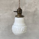 VINTAGE ANTIQUE LAMP ヴィンテージ アンティーク 吊り下げライト / ライト ペンダントライト ミルクガラス ガラスシェード リーフ 葉っぱ 天井照明 アメリカ