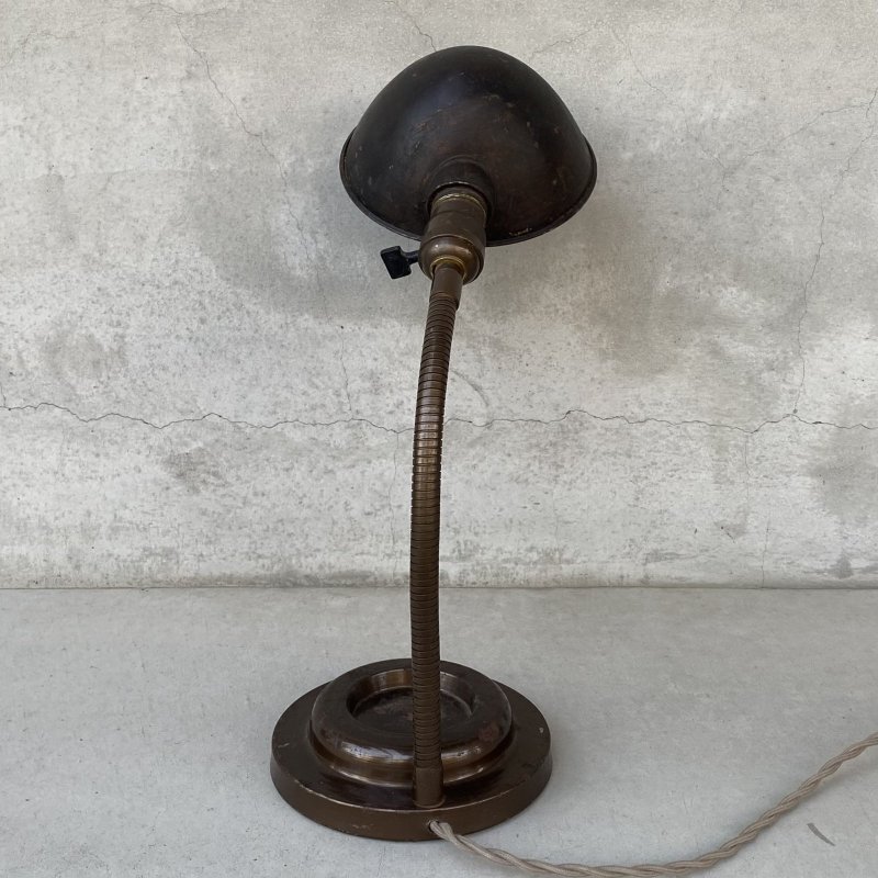 画像2: VINTAGE ANTIQUE DESKLAMP ヴィンテージ アンティーク デスクランプ スタンドライト 卓上ライト 照明 / グースネック インダストリアル アイアン 鉄 店舗什器 アメリカ