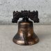 画像1: VINTAGE ANTIQUE LIBERTY BELL JAPANNED ヴィンテージ アンティーク リバティーベル 自由の鐘 ジャパンカラー ジャパンド / コレクタブル オブジェ 鈴 鐘 雑貨 小物 アメリカ (1)