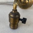 画像7: VINTAGE ANTIQUE LAMP LIGHT WALL LAMP ヴィンテージ アンティーク ライト ウォールランプ 壁付け照明 ブラケットランプ / ランプ 真鍮 店舗什器 アメリカ USA (7) (7)