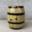 画像2: VINTAGE ANTIQUE HAPPY DAYS BANK J.CHEIN Co. PIGGY BANK BARREL ヴィンテージ アンティーク コインバンク 貯金箱 / コレクタブル オブジェ ティン 樽 雑貨 アメリカ (2) (2)