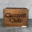 画像4: VINTAGE ANTIQUE WOOD CRATE WOODEN BOX CLICQUOT CLUB ヴィンテージ アンティーク ウッドボックス 木箱 / コレクタブル 収納 ケース ガレージ ガーデニング 店舗什器 アメリカ USA  (4)