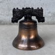 画像2: VINTAGE ANTIQUE LIBERTY BELL JAPANNED ヴィンテージ アンティーク リバティーベル 自由の鐘 ジャパンカラー ジャパンド / コレクタブル オブジェ 鈴 鐘 雑貨 小物 アメリカ (2)