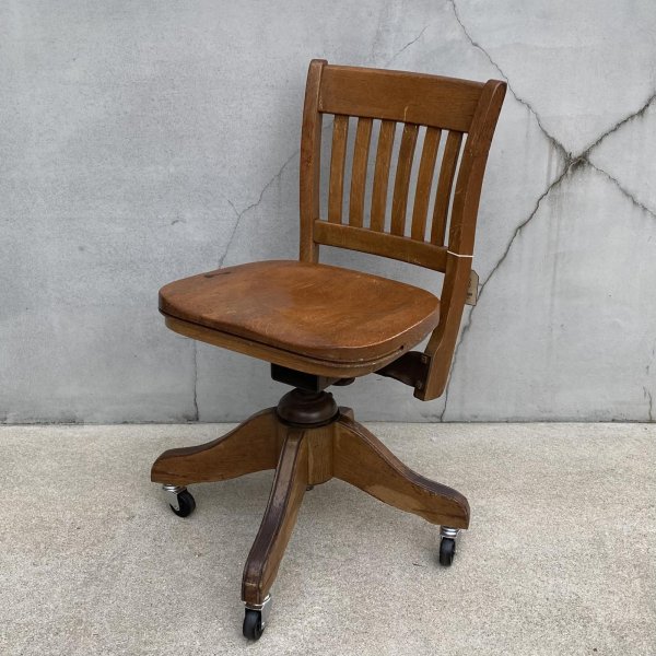 画像1: VINTAGE ANTIQUE CHAIR ヴィンテージ アンティーク 回転椅子 いす チェア / デスクチェア オフィスチェア ウッド 木製 家具 店舗什器 アメリカ (1)