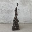 画像3: VINTAGE ANTIQUE STATUE OF LIBERTY  ヴィンテージ アンティーク 自由の女神 / コレクタブル オブジェ インテリア ディスプレイ 置物 雑貨 アメリカ (2) (3)